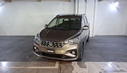 Suzuki • Ertiga XL7