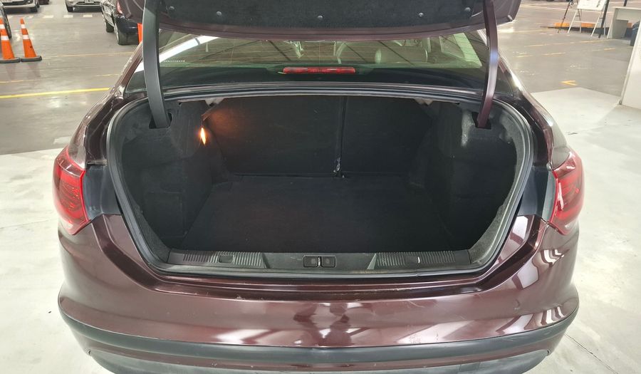 Citroen C4 Lounge 1.6 THP SHINE AT AM19 Sedan 2018