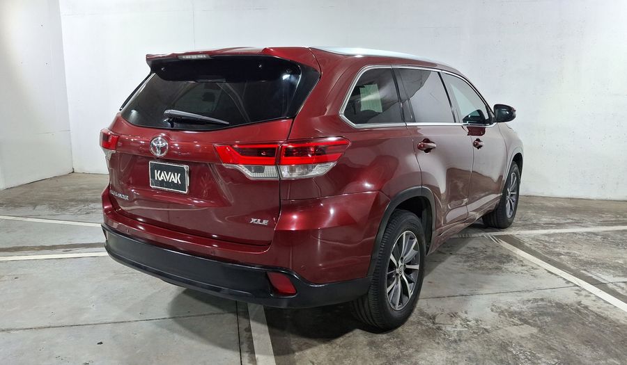 Toyota Highlander 3.5 XLE Suv 2018