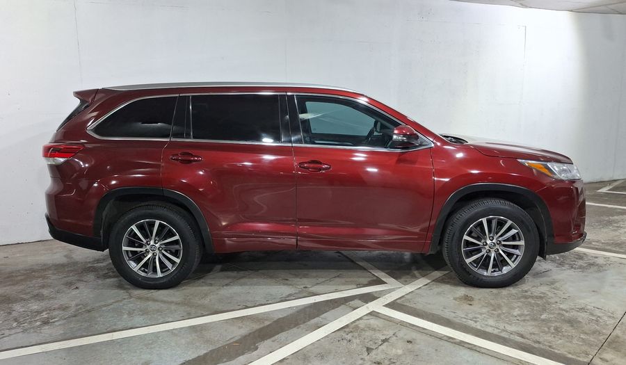 Toyota Highlander 3.5 XLE Suv 2018