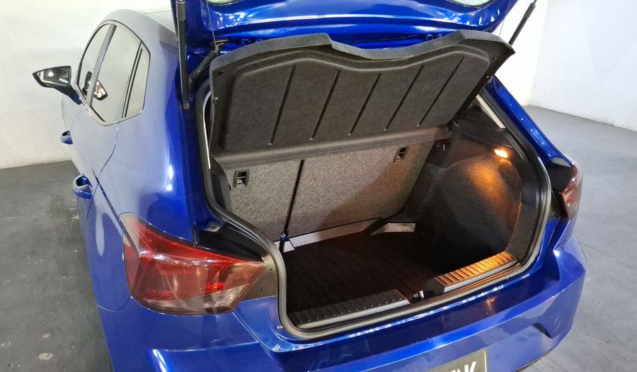 Seat Ibiza 1.6 STYLE Hatchback 2021
