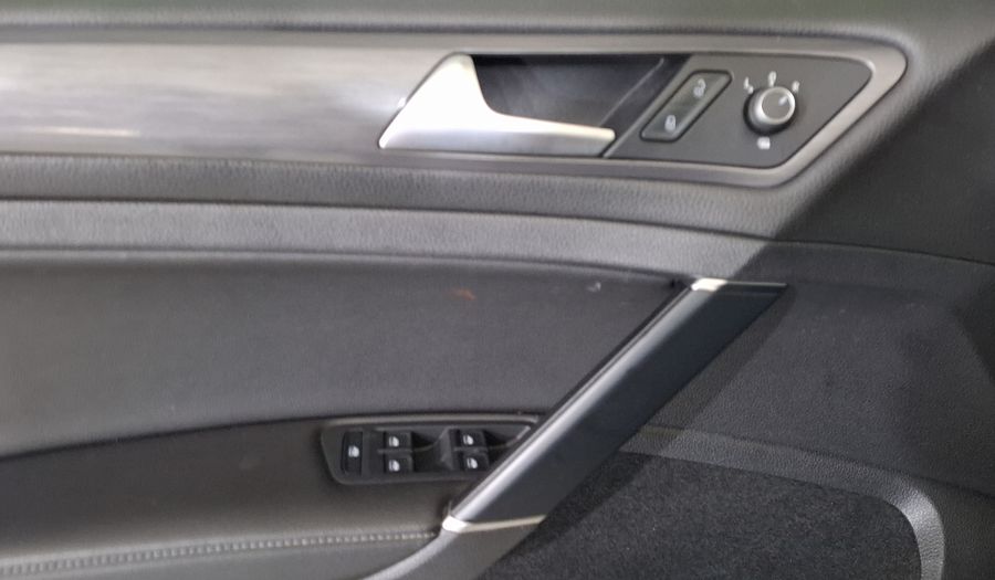Volkswagen Golf 1.4 COMFORTLINE DCT Hatchback 2019