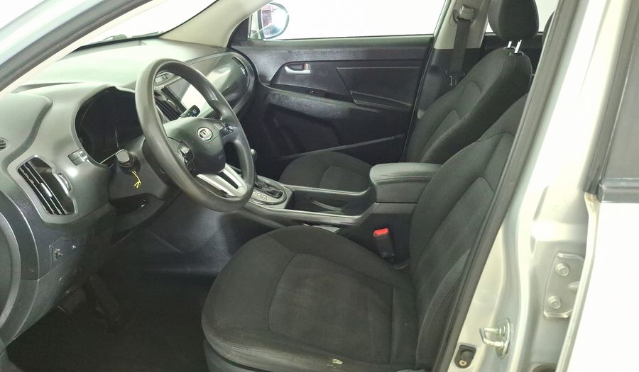 Kia Sportage 2.0 LX AUTO AC DAB Suv 2013