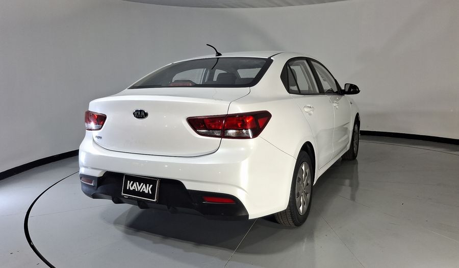 Kia Rio 1.6 L AUTO Sedan 2020