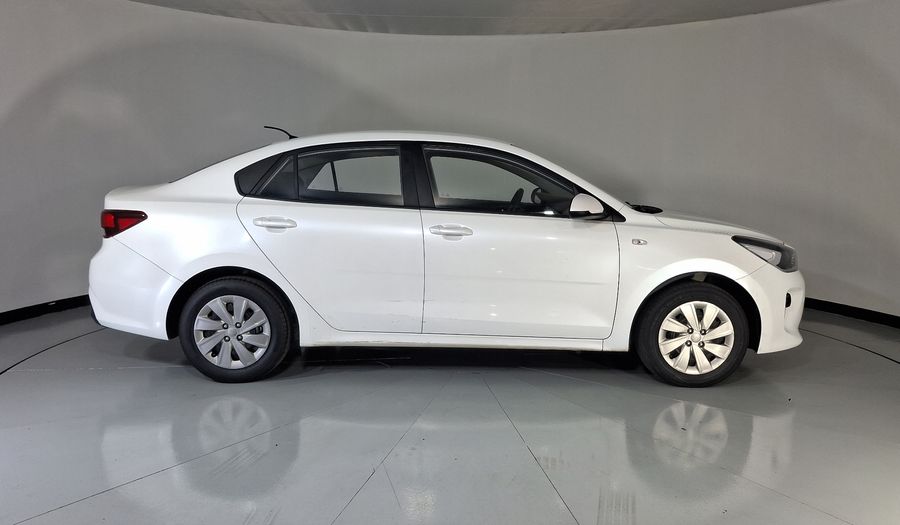Kia Rio 1.6 L AUTO Sedan 2020