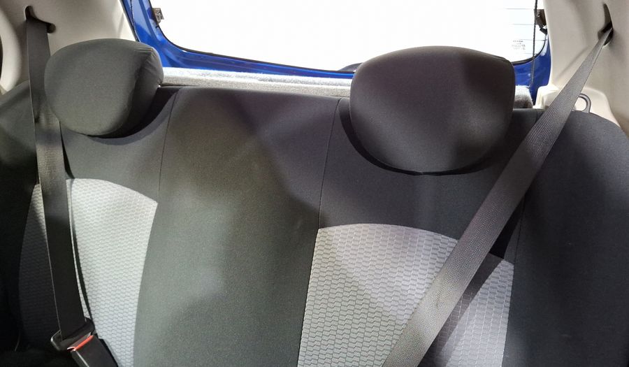 Nissan March 1.6 ADVANCE MT Hatchback 2013