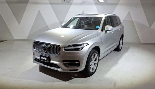 Volvo • XC90