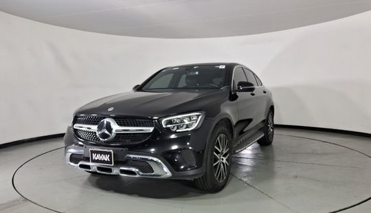 Mercedes Benz • Clase GLC