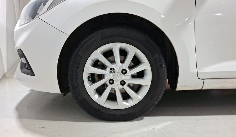 Hyundai Accent 1.6 GL MID Hatchback 2019