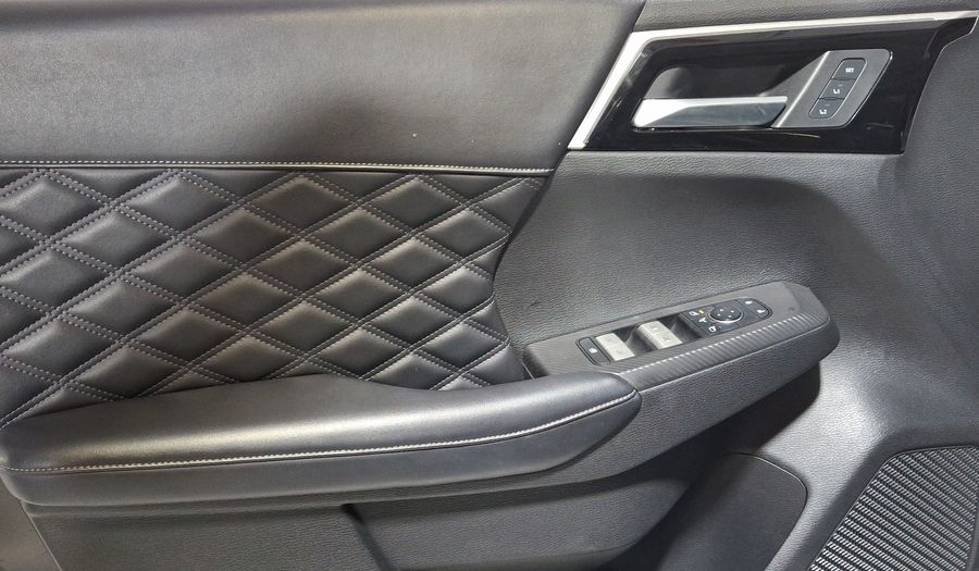 Mitsubishi Outlander 2.4 PHEV LIMITED AUTO 4WD Suv 2023