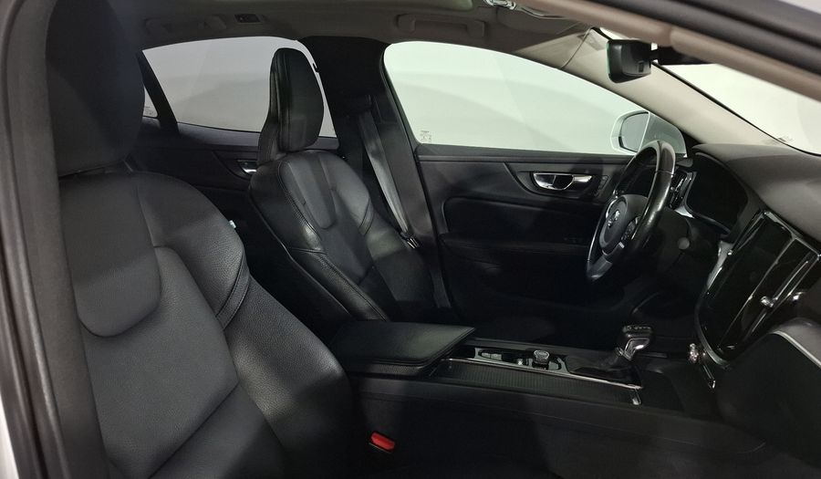 Volvo S60 2.0 T5 IGNITE AUTO 4WD Sedan 2020