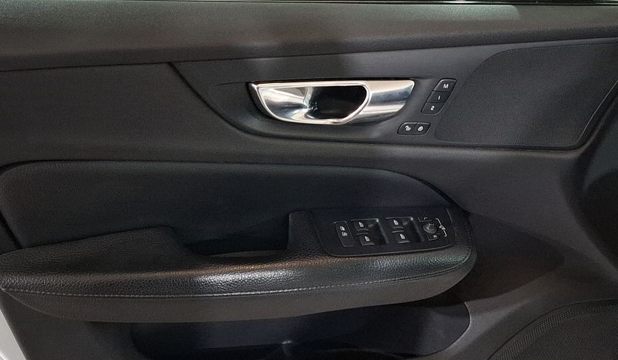 Volvo S60 2.0 T5 IGNITE AUTO 4WD Sedan 2020