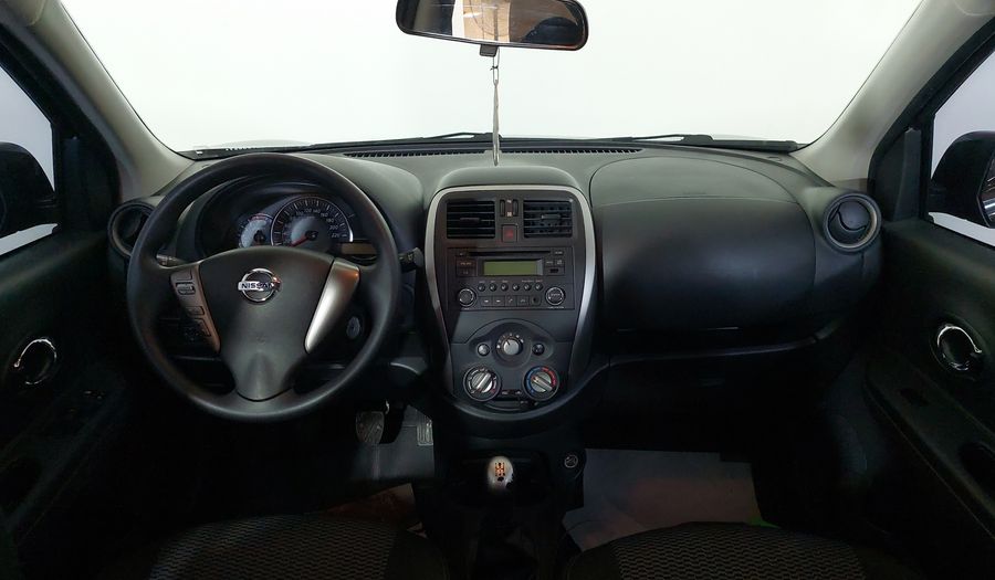 Nissan March 1.0 SV Hatchback 2019