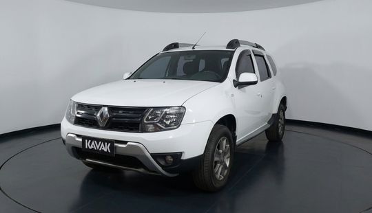 Renault • Duster