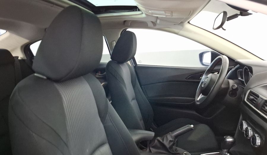 Mazda 3 2.5 SEDÁN S TA Sedan 2014