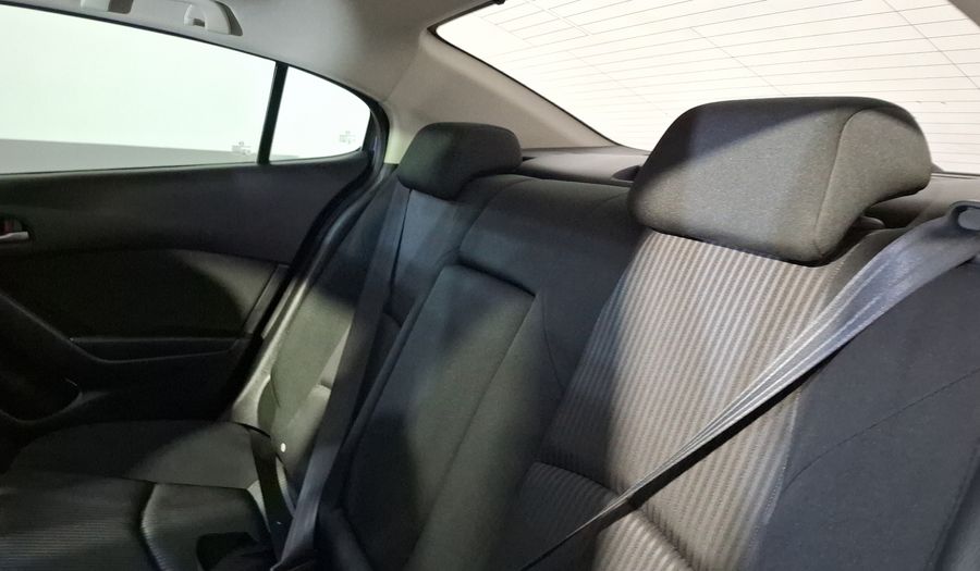 Mazda 3 2.5 SEDÁN S TA Sedan 2014