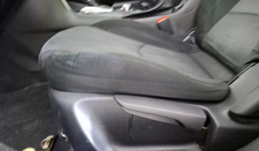 Mazda 3 2.5 SEDÁN S TA Sedan 2014