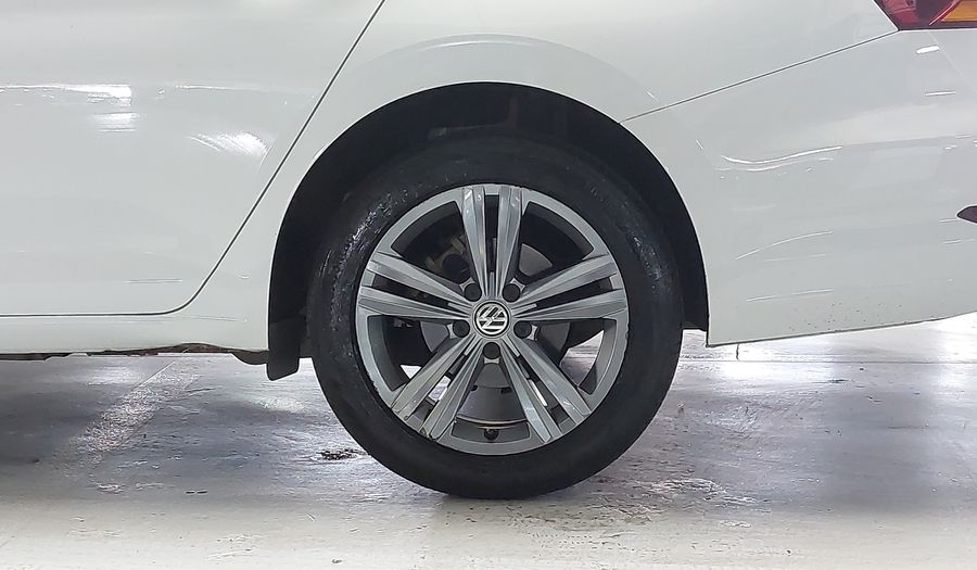 Volkswagen Jetta 1.4 250 TSI R-LINE TIPTRONIC Sedan 2018