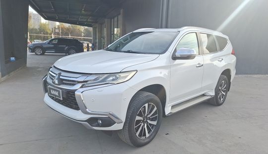 Mitsubishi • Montero Sport