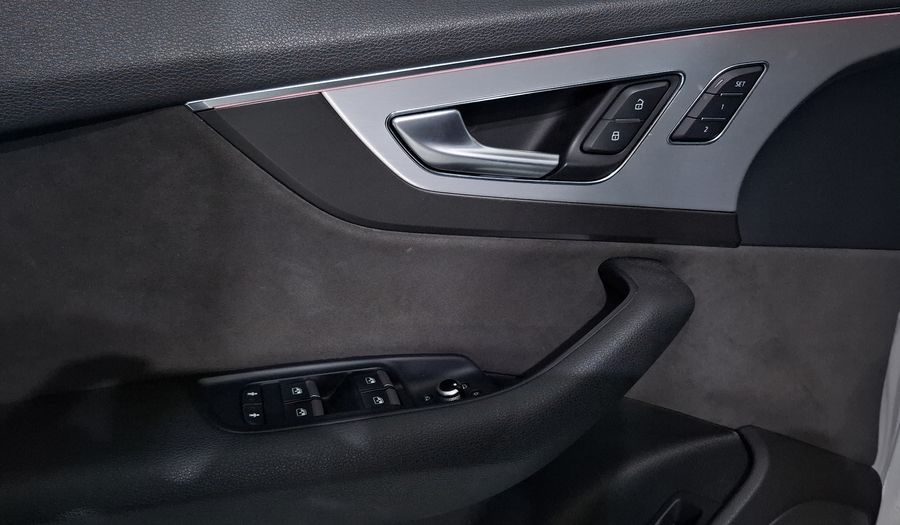 Audi Q7 3.0 TFSI SELECT TIPTRONIC QUATTRO Suv 2017