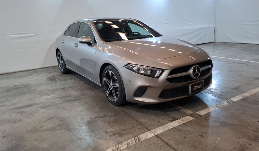 Mercedes Benz Clase A 1.3 200 PROGRESSIVE DCT Sedan 2020