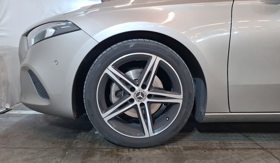 Mercedes Benz Clase A 1.3 200 PROGRESSIVE DCT Sedan 2020