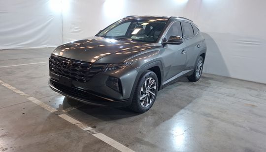 Hyundai • Tucson