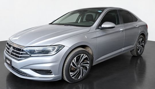Volkswagen • Jetta