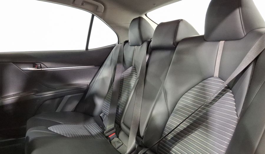 Toyota Camry 2.5 SE AUTO Sedan 2023