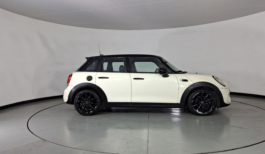 Mini Cooper S 2.0 COOPER HOT CHILI AT Hatchback 2018