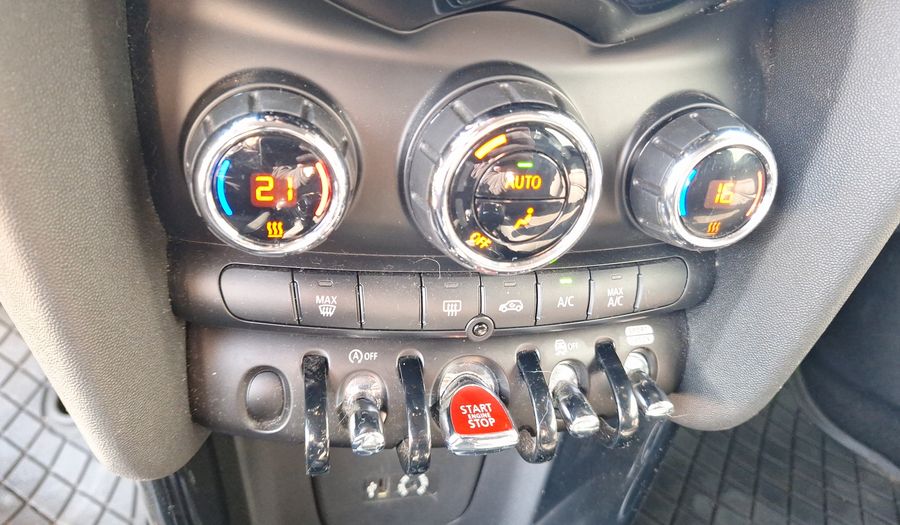 Mini Cooper 1.5 COOPER AUTO Hatchback 2018
