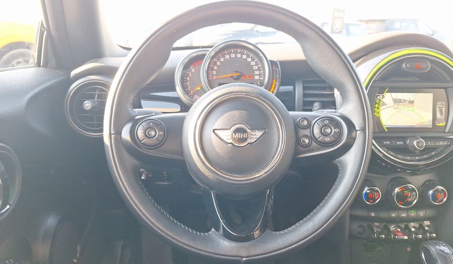 Mini Cooper 1.5 COOPER AUTO Hatchback 2018