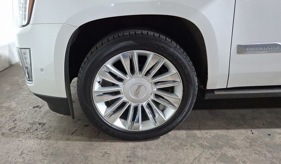 Cadillac Escalade 6.2 SUV P PLATINUM AT 4WD Suv 2017