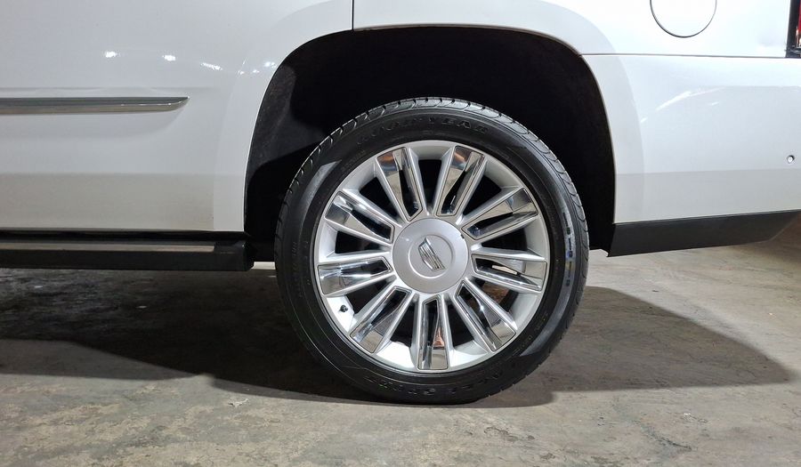 Cadillac Escalade 6.2 SUV P PLATINUM AT 4WD Suv 2017