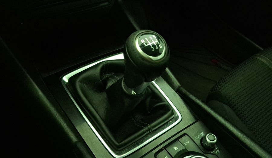 Mazda 3 2.0 SKYACTIV-G V Sedan 2017