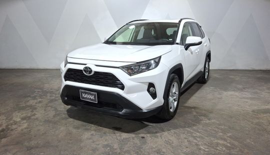 Toyota • RAV4