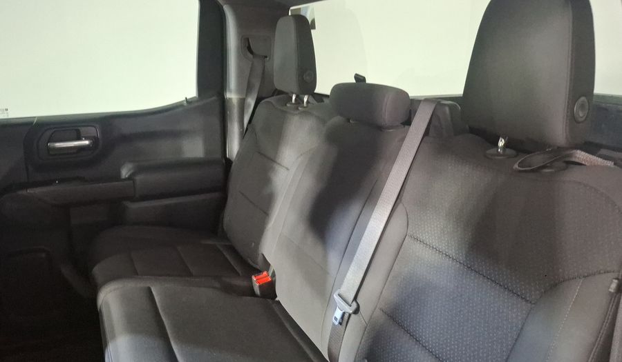 Chevrolet Silverado 1500 2.7 SILVERADO WT CREW CAB E AUTO Pickup 2023