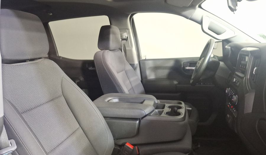 Chevrolet Silverado 1500 2.7 SILVERADO WT CREW CAB E AUTO Pickup 2023
