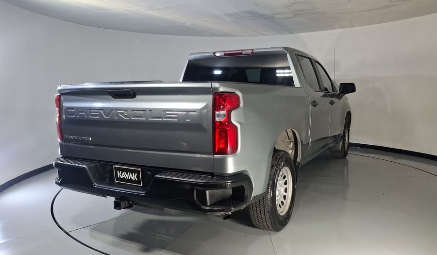 Chevrolet Silverado 1500 2.7 SILVERADO WT CREW CAB E AUTO Pickup 2023