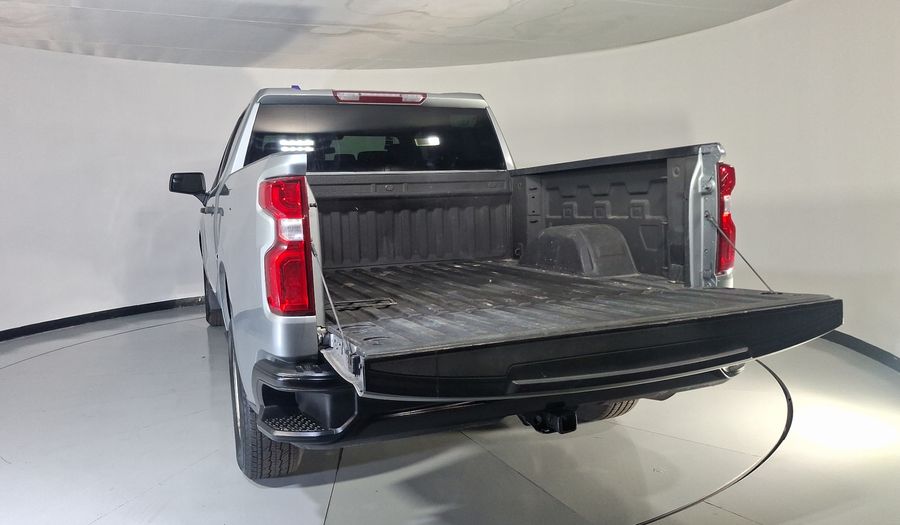 Chevrolet Silverado 1500 2.7 SILVERADO WT CREW CAB E AUTO Pickup 2023