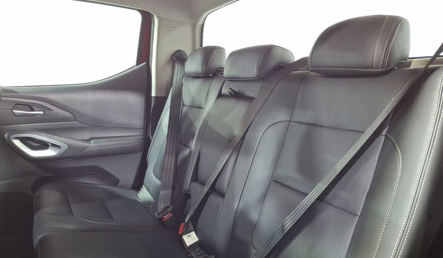 Ram 1200 2.4T LARAMIE CREW CAB Pickup 2025