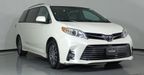 Toyota Sienna 3.5 XLE AT Minivan 2018