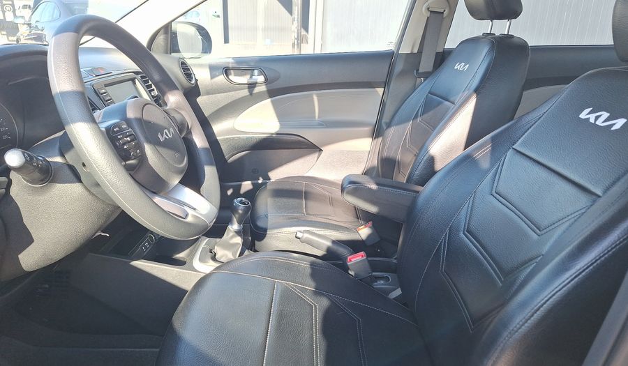 Kia Soluto 1.4 EX FULL E6 Sedan 2024