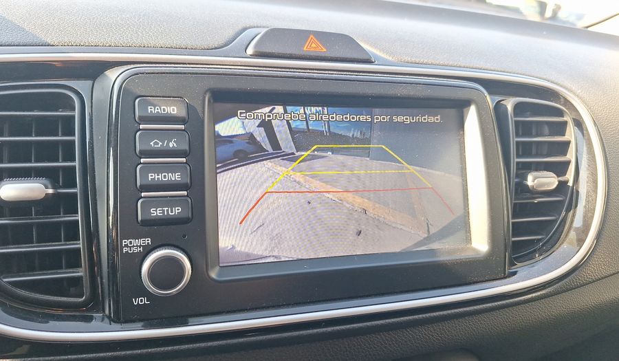 Kia Soluto 1.4 EX FULL E6 Sedan 2024