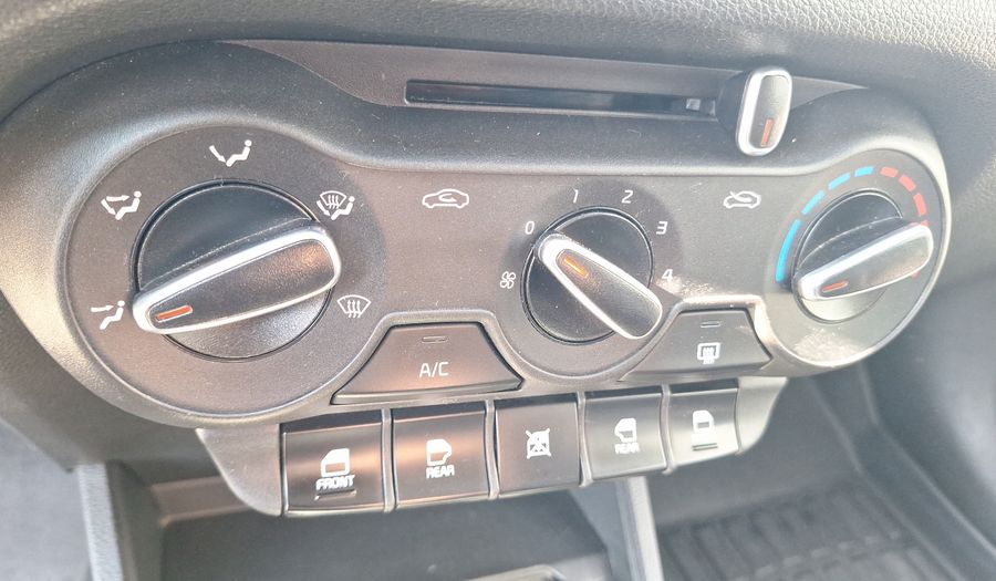 Kia Soluto 1.4 EX FULL E6 Sedan 2024