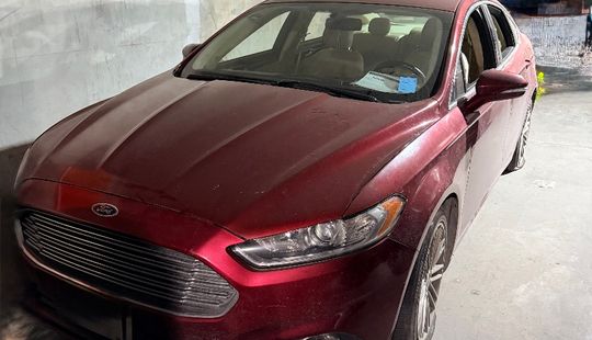 Ford • Fusion