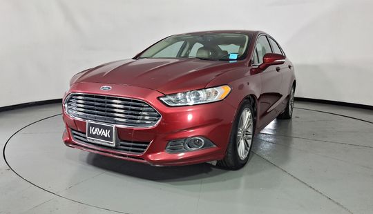 Ford • Fusion