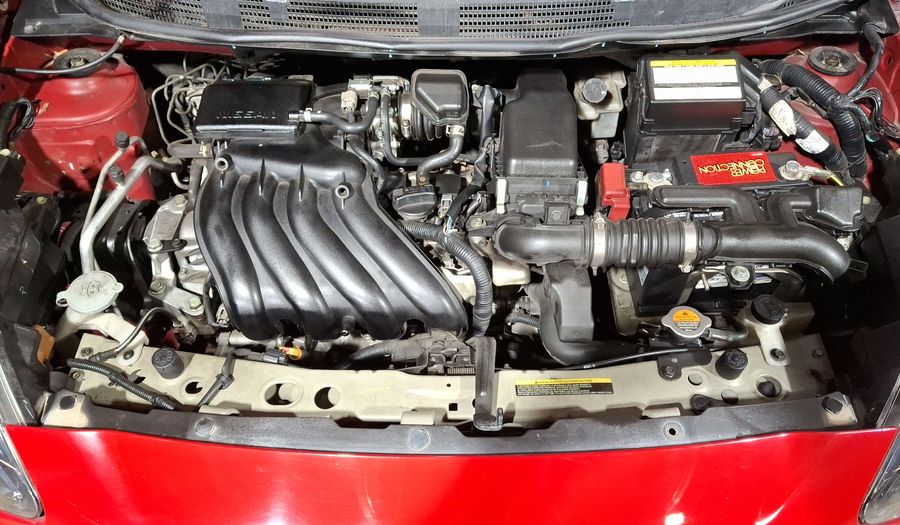 Nissan March 1.6 MARCH SR NAVI MT Hatchback 2015