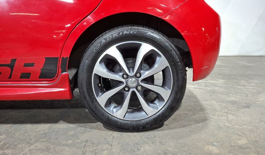 Nissan March 1.6 MARCH SR NAVI MT Hatchback 2015