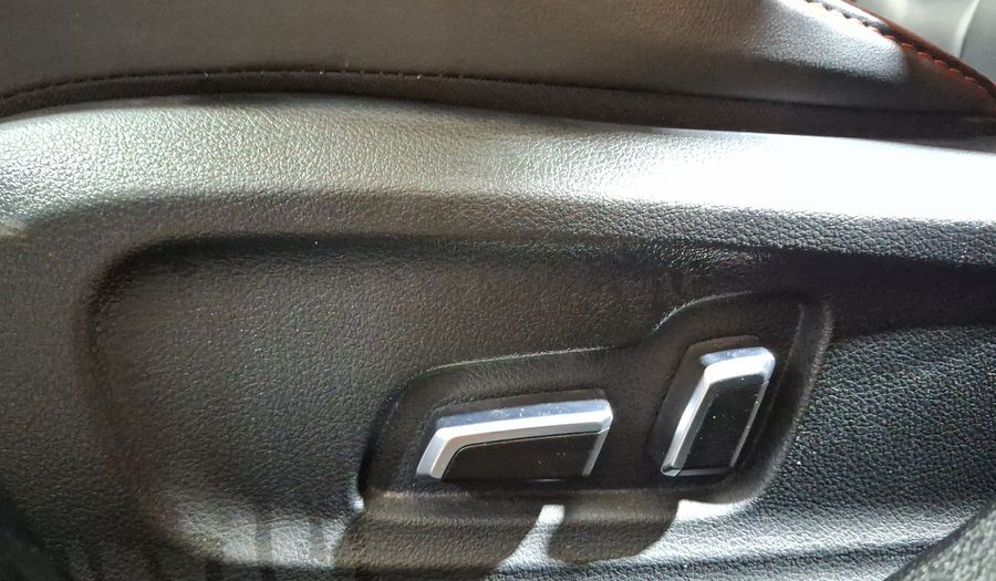 Bestune B70s 2.0 COMMANDER AUTO Suv 2023